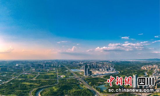 四川天府新區天府總部商務區。四川天府新區統戰部供圖 四川天府新區天府總部商務區。四川天府新區統戰部供圖