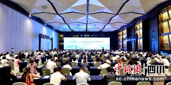 2023天府新區“一帶一路”商會聯盟大會暨第四屆興隆湖國際論壇現場。四川天府新區統戰部供圖 2023天府新區“一帶一路”商會聯盟大會暨第四屆興隆湖國際論壇現場。四川天府新區統戰部供圖