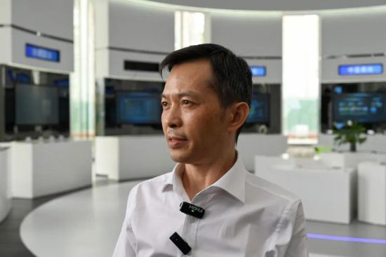成都市發展和改革委員會民營經濟發展處處長黃強 成都市發展和改革委員會民營經濟發展處處長黃強
