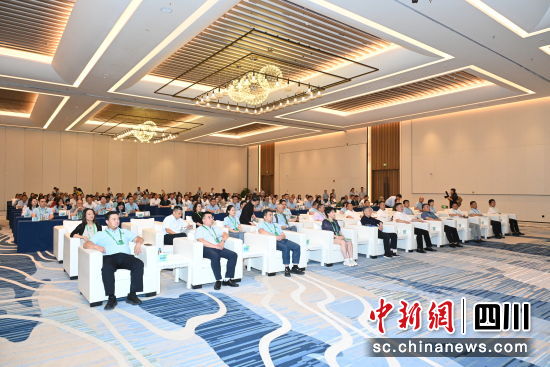 會議現場。九寨溝縣委宣傳部供圖 會議現場。九寨溝縣委宣傳部供圖