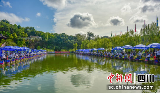 歷屆釣魚大賽現場照片(資料圖片)。南部縣委宣傳部供圖 歷屆釣魚大賽現場照片(資料圖片)。南部縣委宣傳部供圖