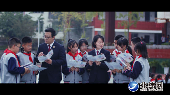 名山區人民檢察院“藍精靈”法治宣講團送法進校園 名山區人民檢察院“藍精靈”法治宣講團送法進校園
