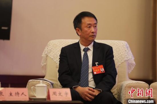 四川省政協常委,民革四川省委會副主委周文宇。金冠池攝 四川省政協常委,民革四川省委會副主委周文宇。金冠池攝